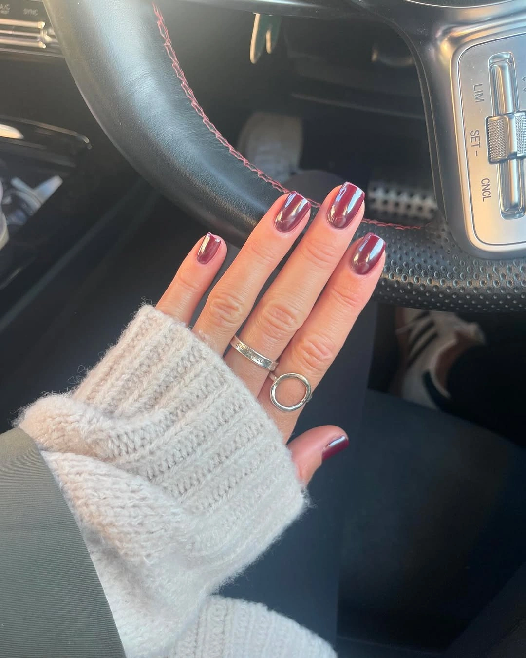 soft pink gloss with sparse detail