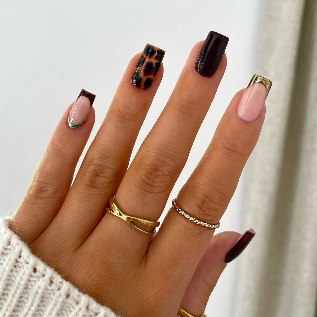 short square brown nails with blush and tortoiseshell accents