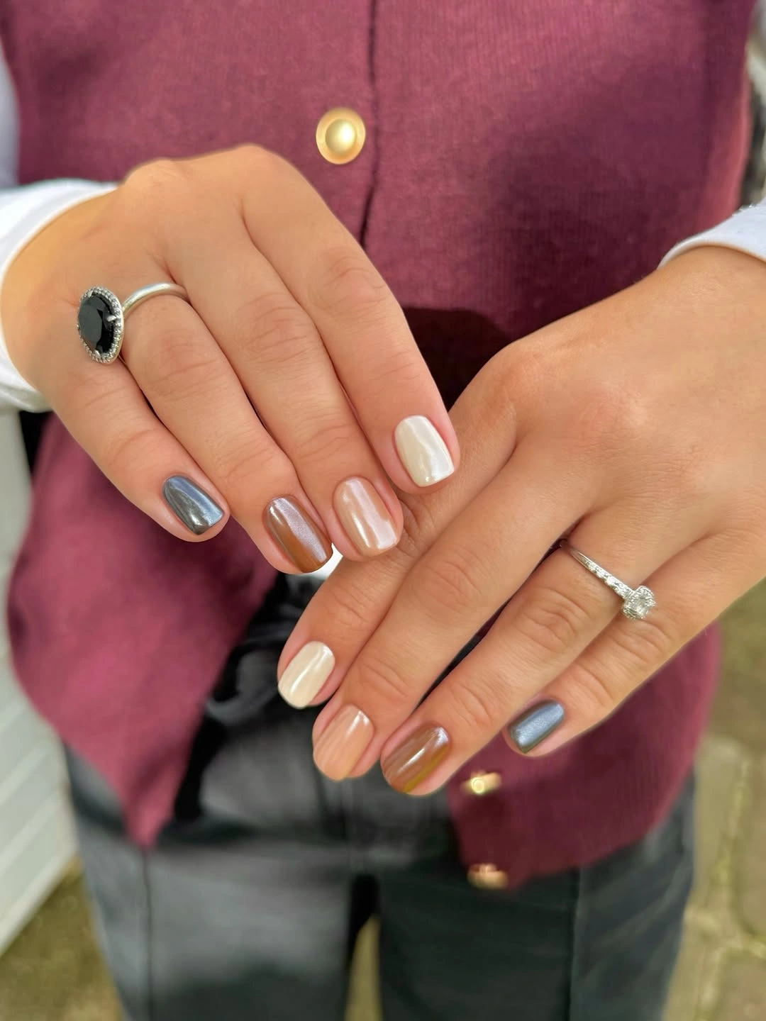 burgundy short rounded nails with tonal autumn mix
