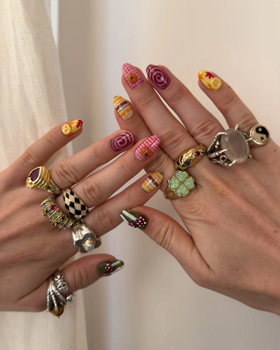 neon magenta medium almond nails with single vivid color