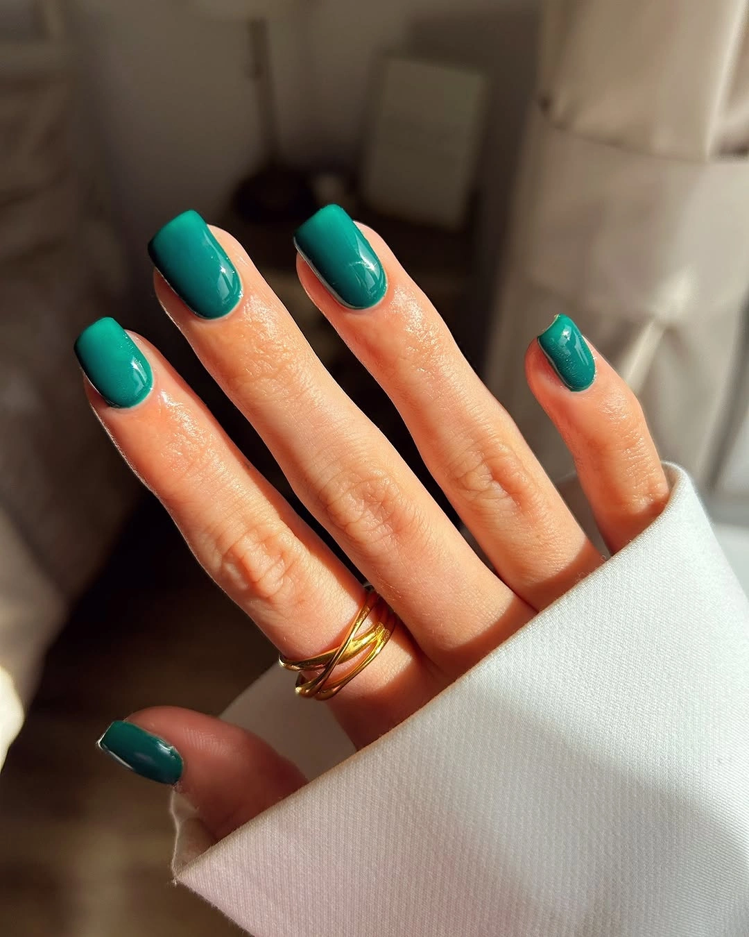 short square glossy teal nails