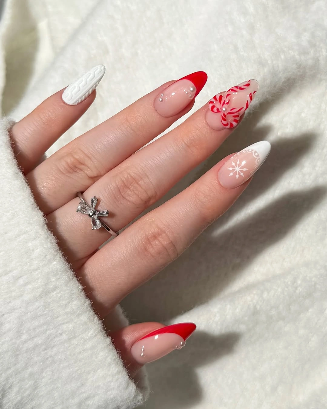 Long nails with white texture, red tip and peppermint detail