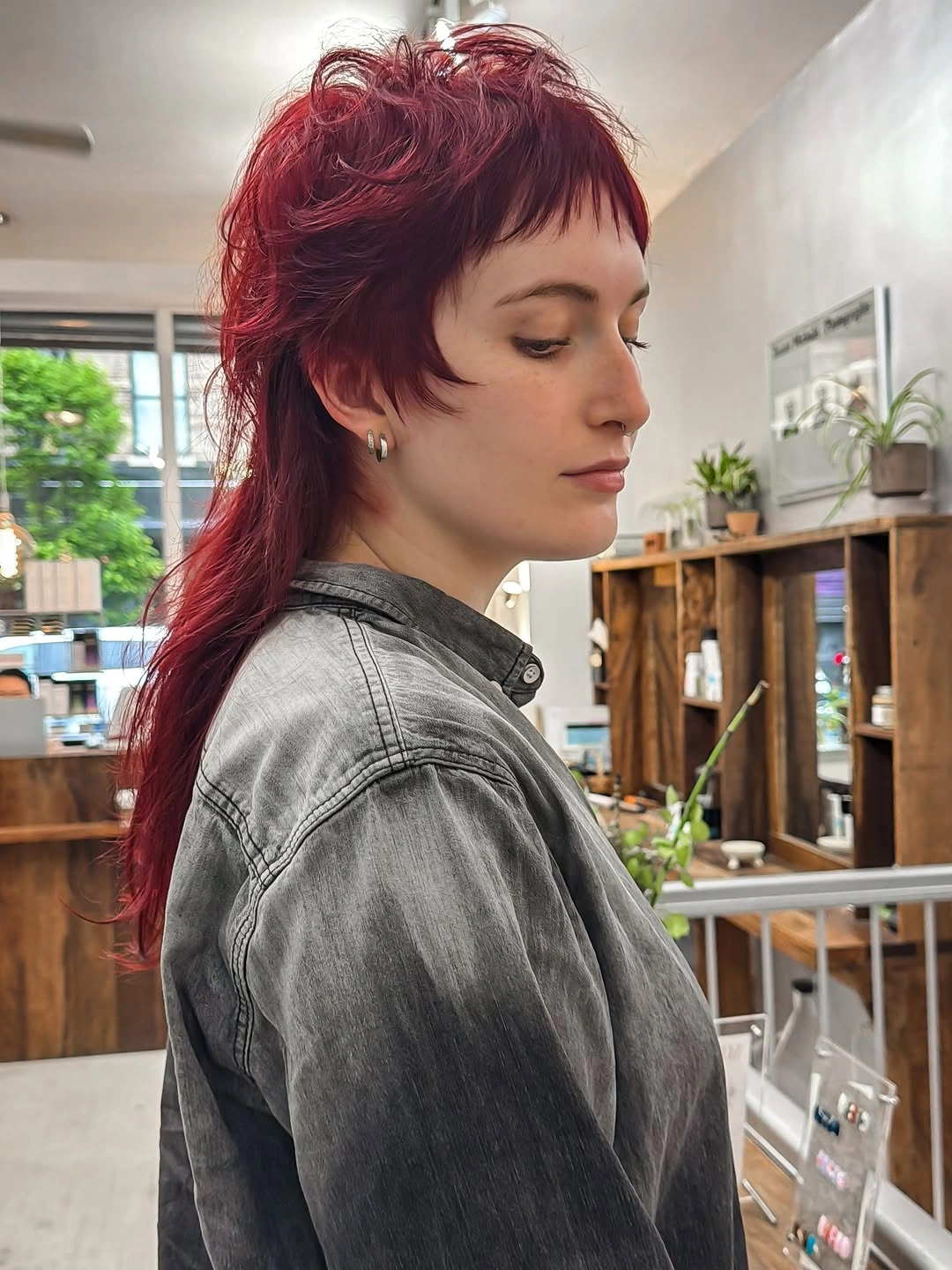 Burgundy shag-mullet with short fringe and long nape