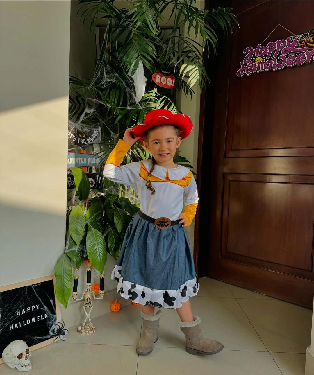 Black speckled dress with tall pointed hat for girls
